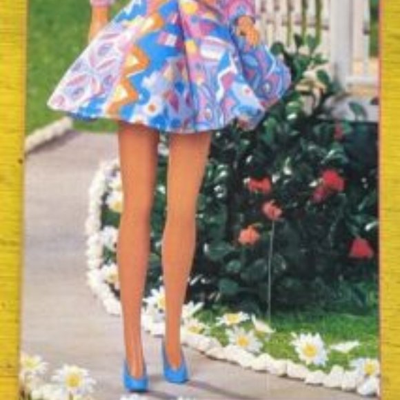 1992 Special Expressions (Hispanic) Mattel# 10050 Doll - Picture 5 of 8